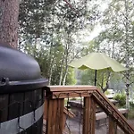 Vakantiehuis Private Lakeside In Nature *