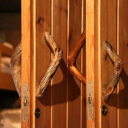 Private Lakeside In Nature *