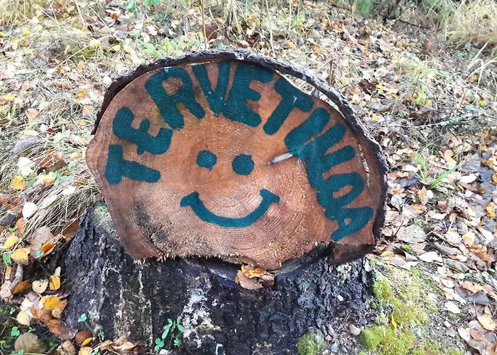 Private Lakeside In Nature 別荘 *