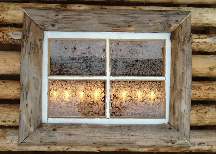 Private Lakeside In Nature 別荘 *